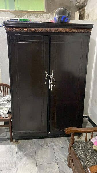 almari wardrobe for sale newly polished 0