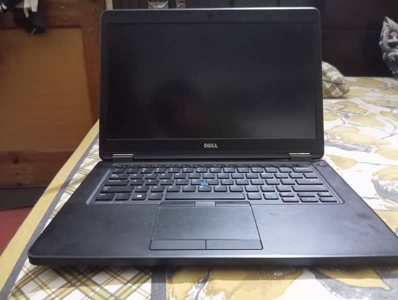 want to sale my laptop Dell e5450 0