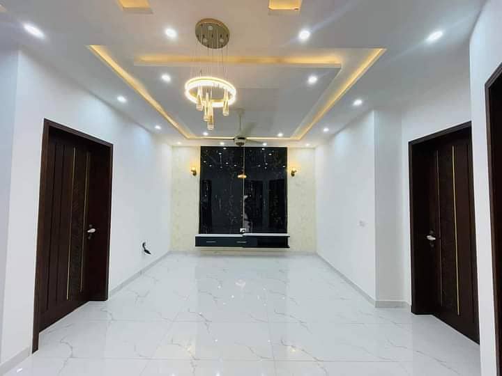 Brand new 10 Marla Beautifully Designed Modern House for Rent in DHA Phase 8 Ex Air Avenue 8