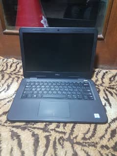 Dell Latitude 3300 core i3 7th gen, 8gb ddr4 Ram, 6hrs on video A+