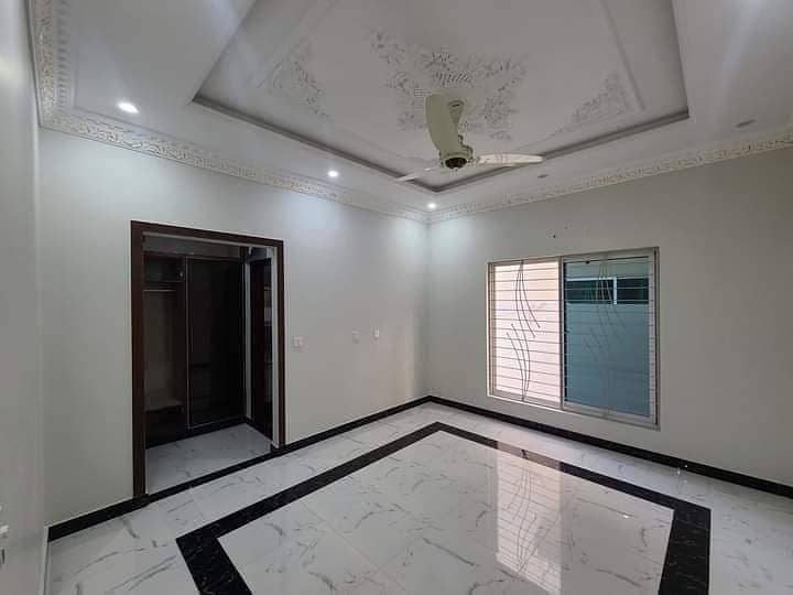 Brand new 10 Marla Beautifully Designed spanish House for Rent in DHA Phase 8 Ex Air Avenue 7