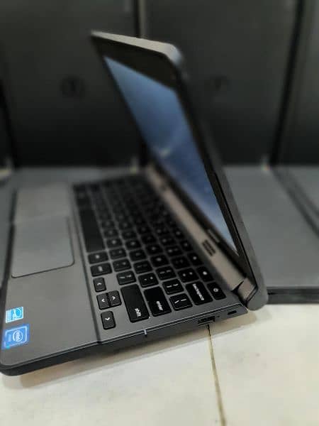 dell laptop 1