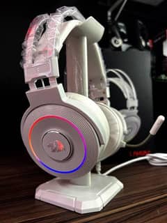 REDRAGON H320 LAMIA 2 RGB 7.1 GAMING HEADSET WITH NOISE-CANCELLATION