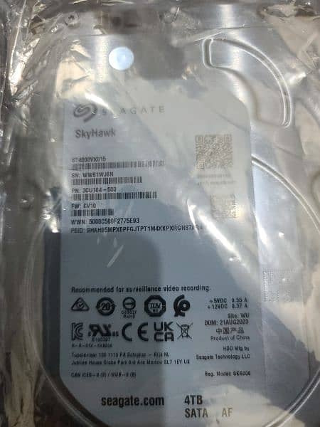 Seagate SkyHawk 4TB Sata hard disk 0