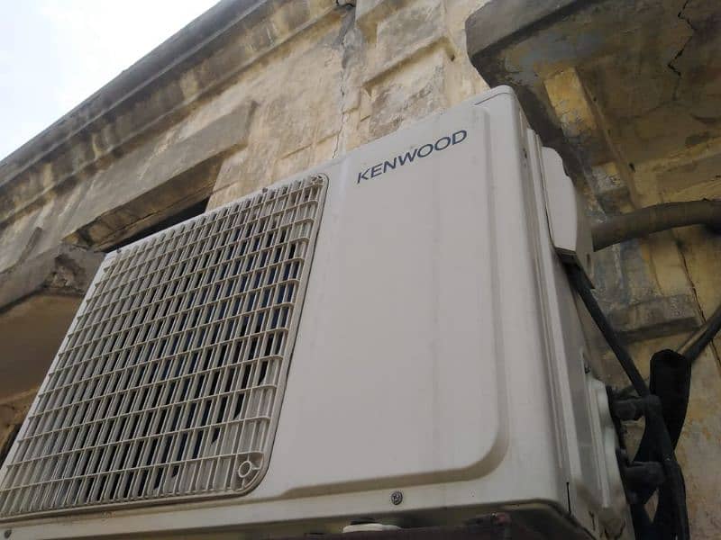 kenwood Ac good condition 1