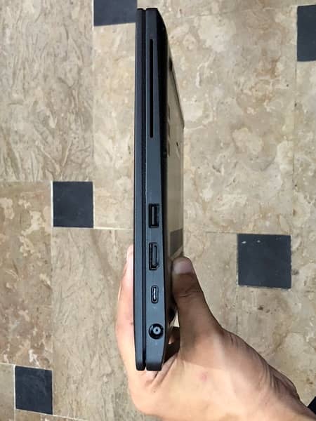 Dell Latitude 7390 i7 8th Generation 9