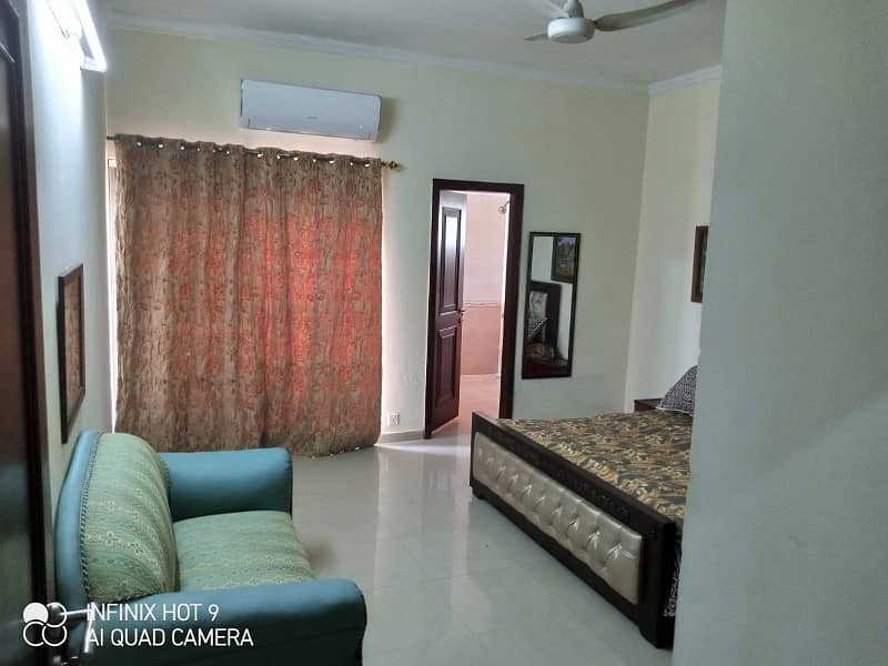 10 marla furnished house for rent in Lahore defence 3