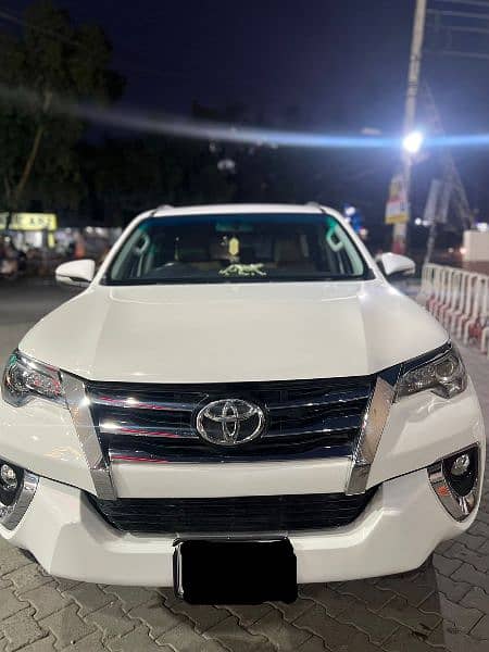 Toyota Fortuner 2.7 VVTI 0