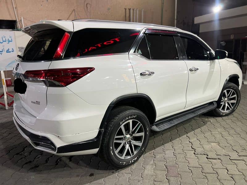 Toyota Fortuner 2.7 VVTI 2