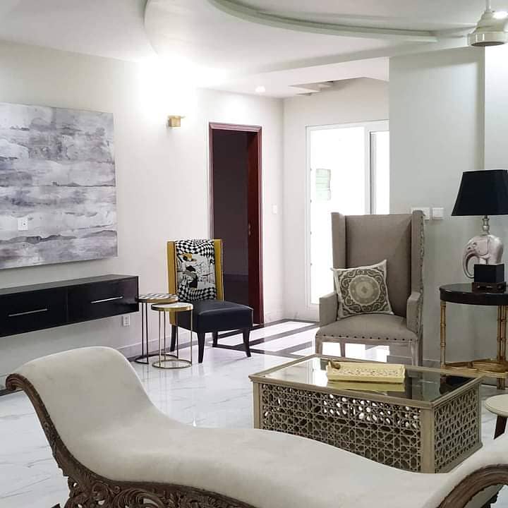 Independent and fully furnished flate for rent in Lahore defence 11