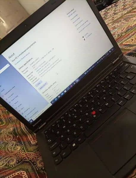 Lenovo Thinkpad 10/10 For Sell 1