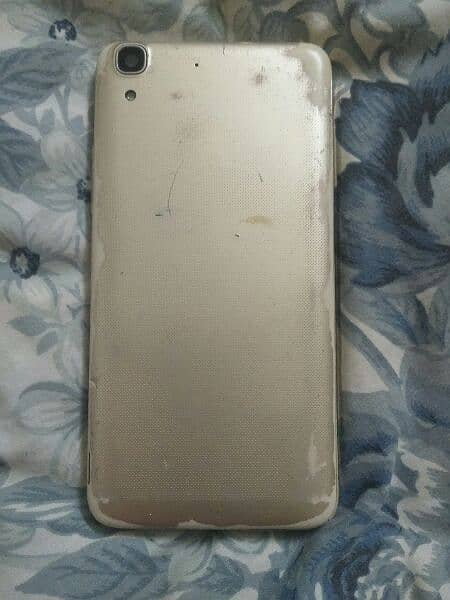 Huawei y6 for urgent sale 1/8 storage ha 1