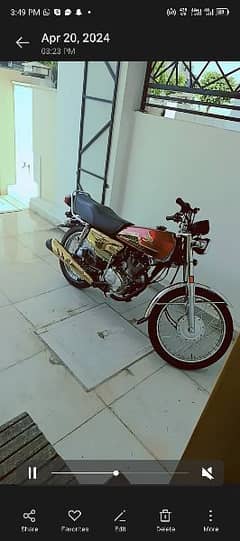 Honda 125 golden edition