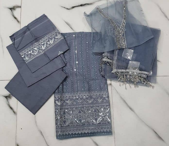 Unstitched Lawn Suits with Embroidery Dupatta Lawn 3 Piece Suit 2
