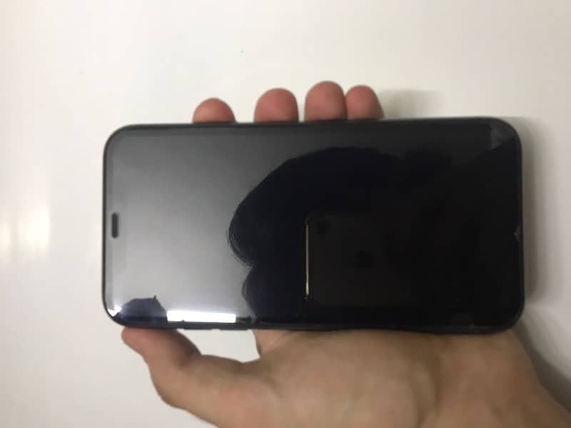 IPhone 11 Non PTA 3