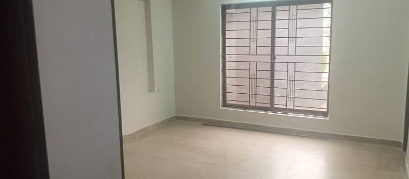 5 marla commercial hall available for rent in jasmine Block 1