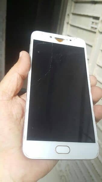vivo y67 original 4/64 screen crack touch OK pta approved 5