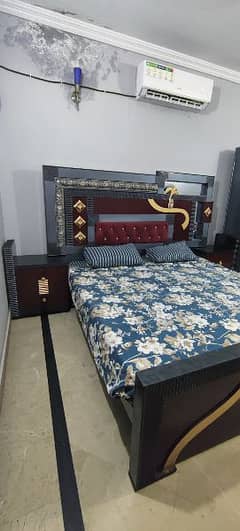 King size bed set with dressing table 0