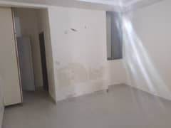 5 Marla Flat For Rent In Canal View Block A 0