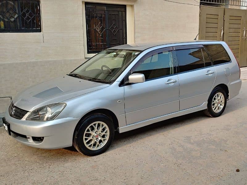 Mitsubishi Lancer 2007 in extemely outstanding condition. 0