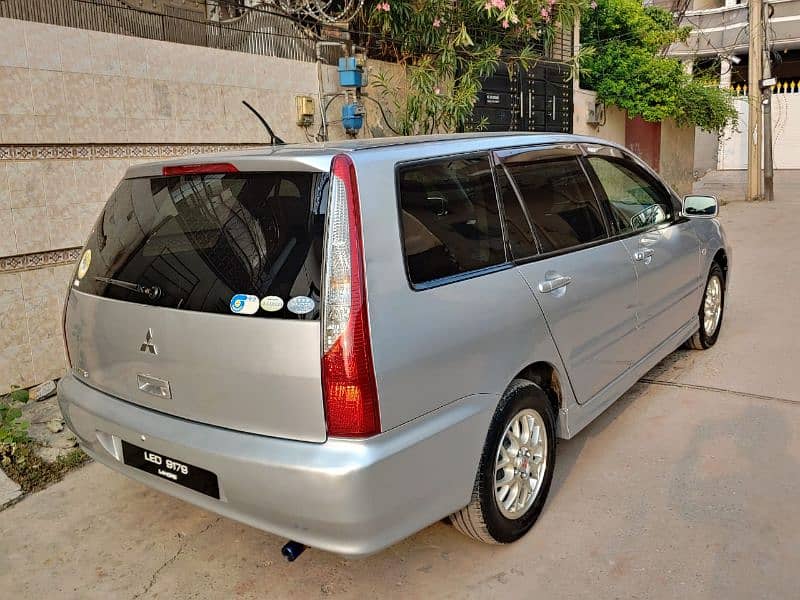 Mitsubishi Lancer 2007 in extemely outstanding condition. 19