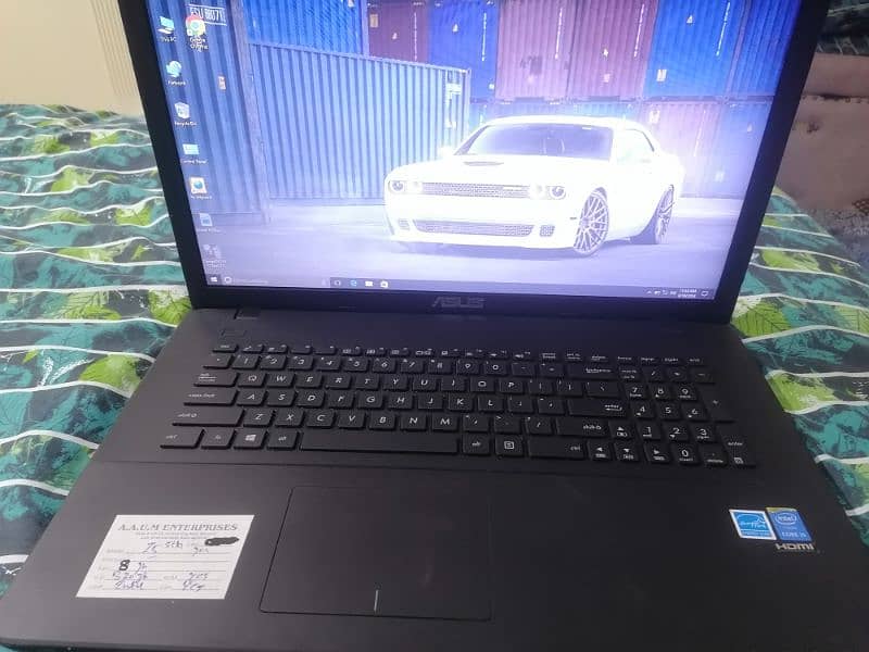 Asus 17 inch core i5 5th gen, 8 gb ram, 320 gb hdd Laptop for sale 1