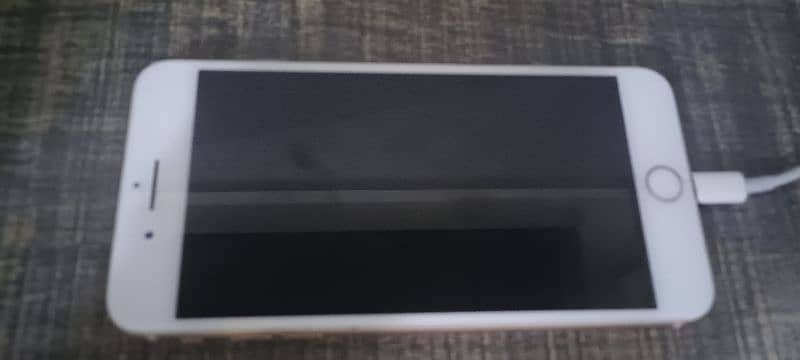 iPhone 8plus PTA 256GB 1