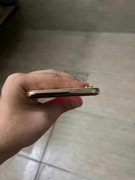 iphone Xs max 6