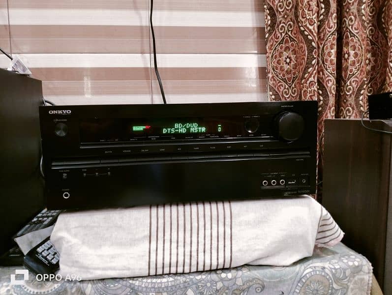 ONKYO Amplifier 5