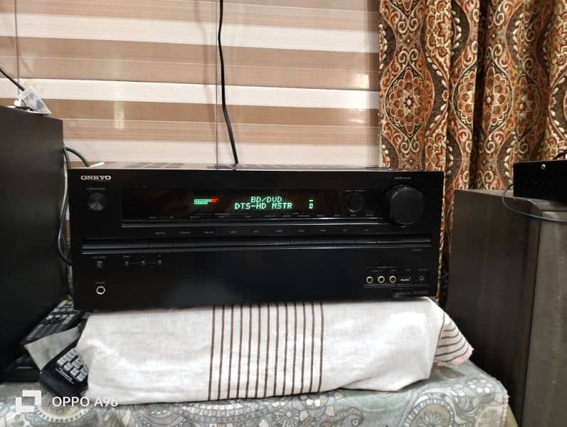 ONKYO Amplifier 6