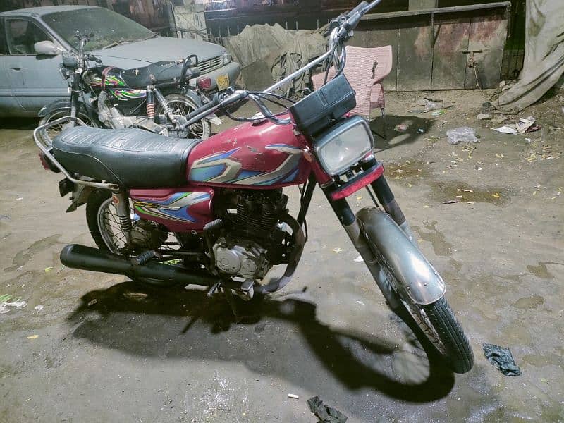 Honda 125 1998model 3