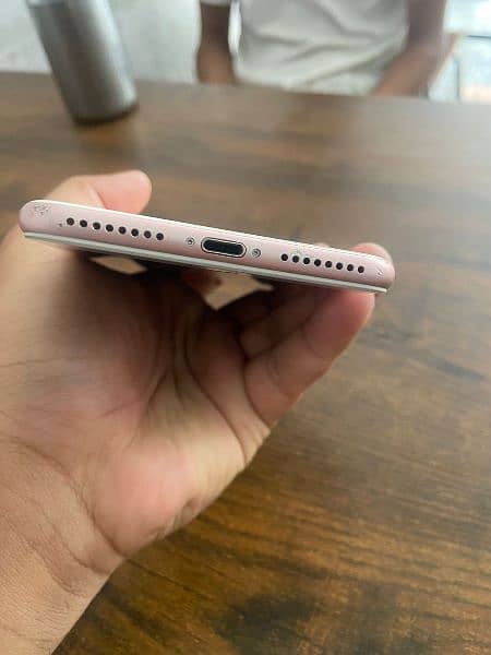 Iphone 7plus 128GB pta Approved Urgent Sale 3