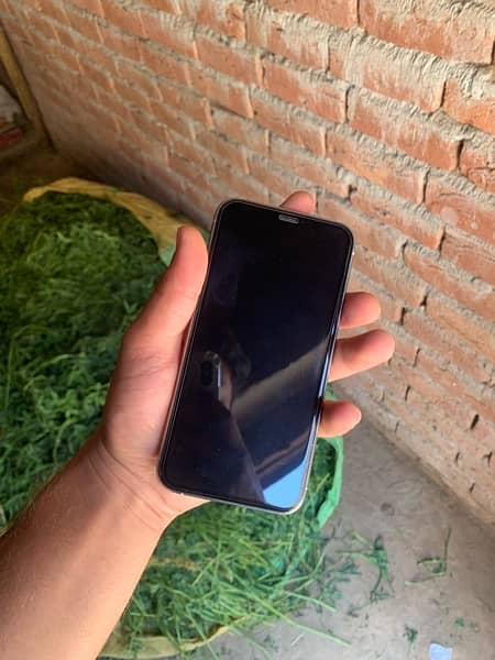 I phone 11pro 256Gb Non PTA  for sale 9