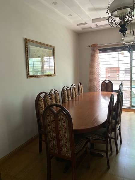 12 seater dinning table 0