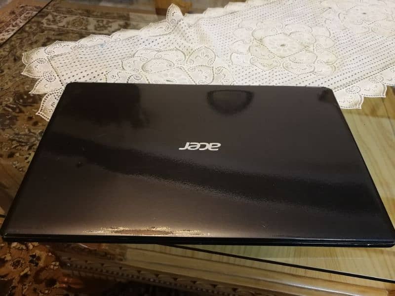 Acer Aspire V-571G 1