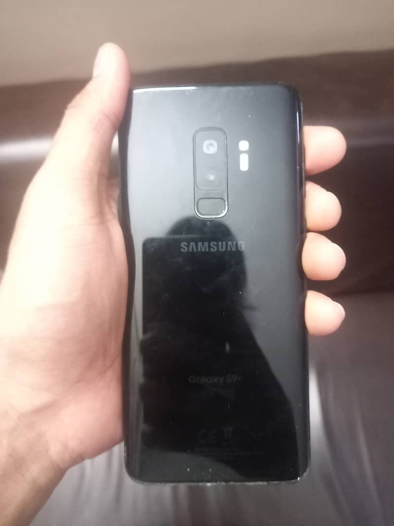 Samsung Galaxy S9 plus 2