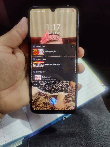 vivo v20  for sale koy masal nahe ha all ok 03284018374 3