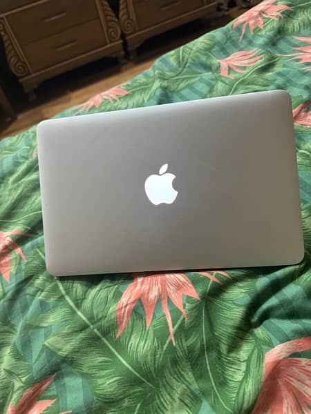 macbook air 17 1