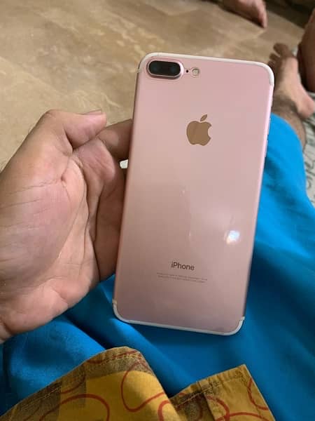 iphone 7plus pta approved 128gb 2