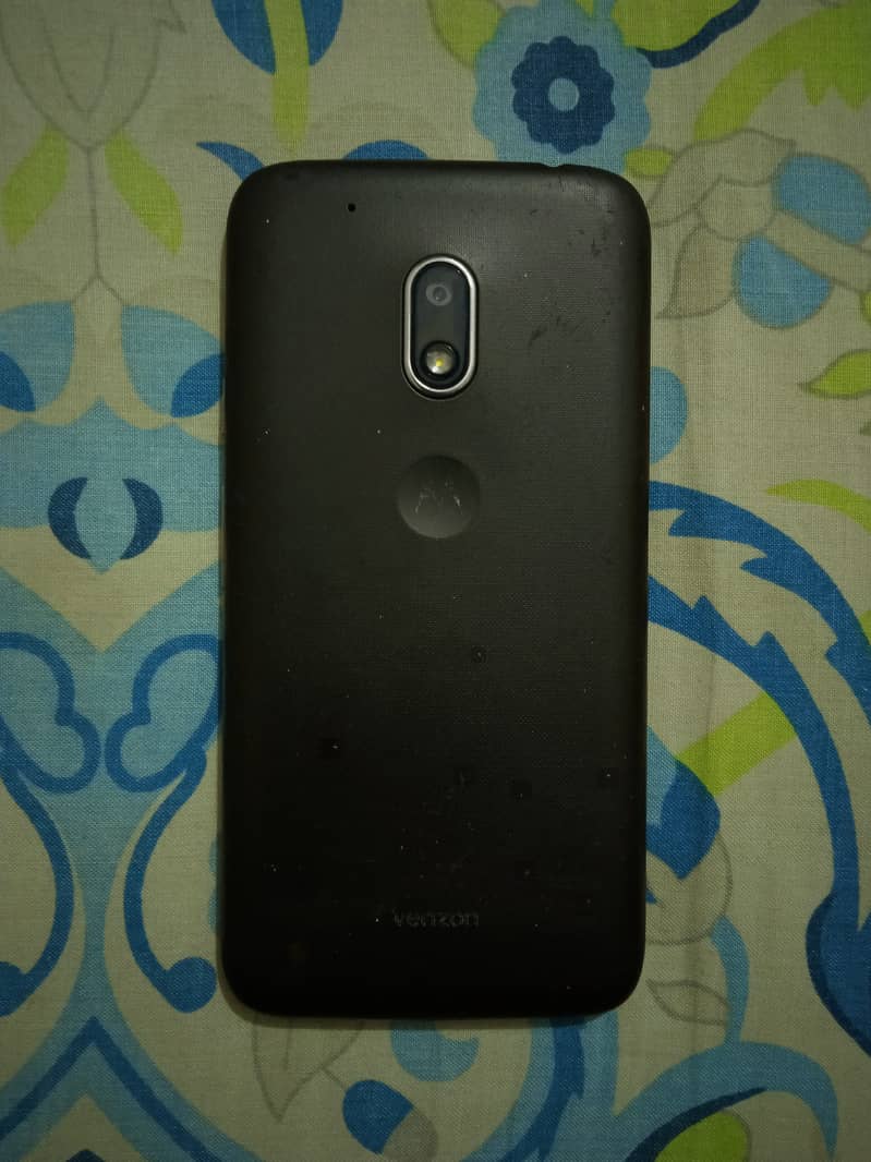 Motorola G4 in Good Condition 2