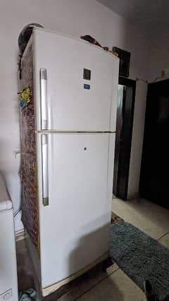 Urgent used Dawlance Refrigerator for Sale