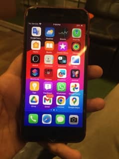 iphone se 2022  3rd genration  non pta factory unlock 64gb