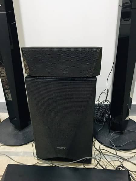 Sony original home theatre system good condition  model HBD-DZ950 2