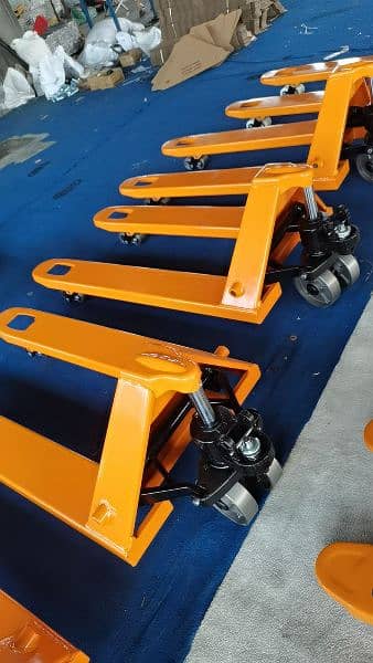 5 Ton Hand Pallet Trucks Trolleys Lifters forklifts for Sale in Karach 0