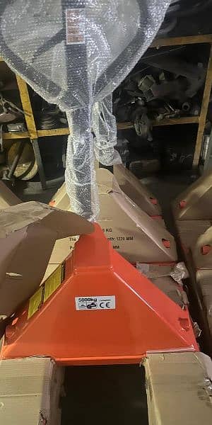 5 Ton Hand Pallet Trucks Trolleys Lifters forklifts for Sale in Karach 8