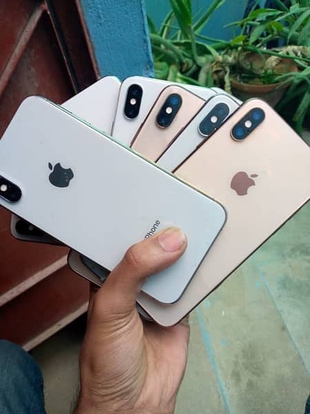 I phone xs max 64gb 0