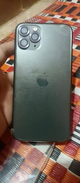 iphone 11 pro all ok battery health 80% 3