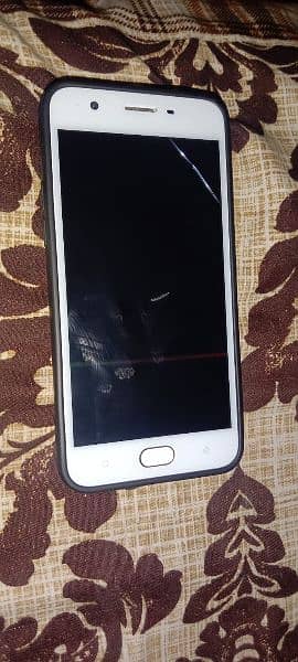 Oppo a57 4/64 box + charger sirf opar se glass crack he baki allokayhe 5