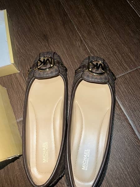 100% original michael kors shoes from the UK. 4