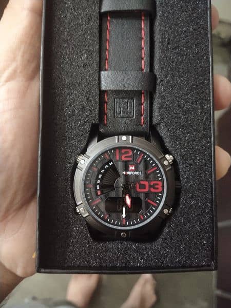 NAVIFORCEMen's Leather Quartz Digital Military Casual Sports Watch 3